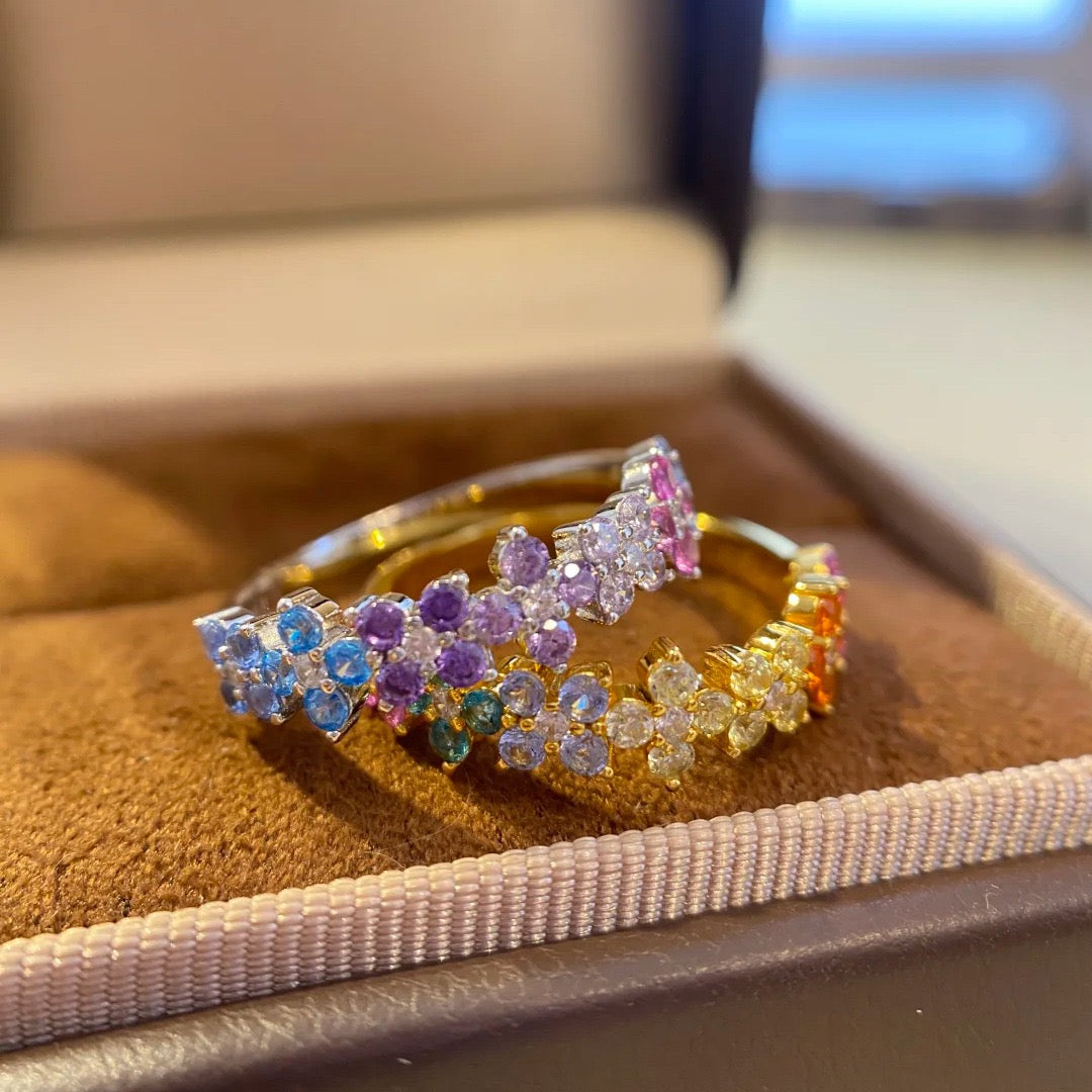 Vintage Clover Eternity Band Ring in Monet's Garden Color Palette