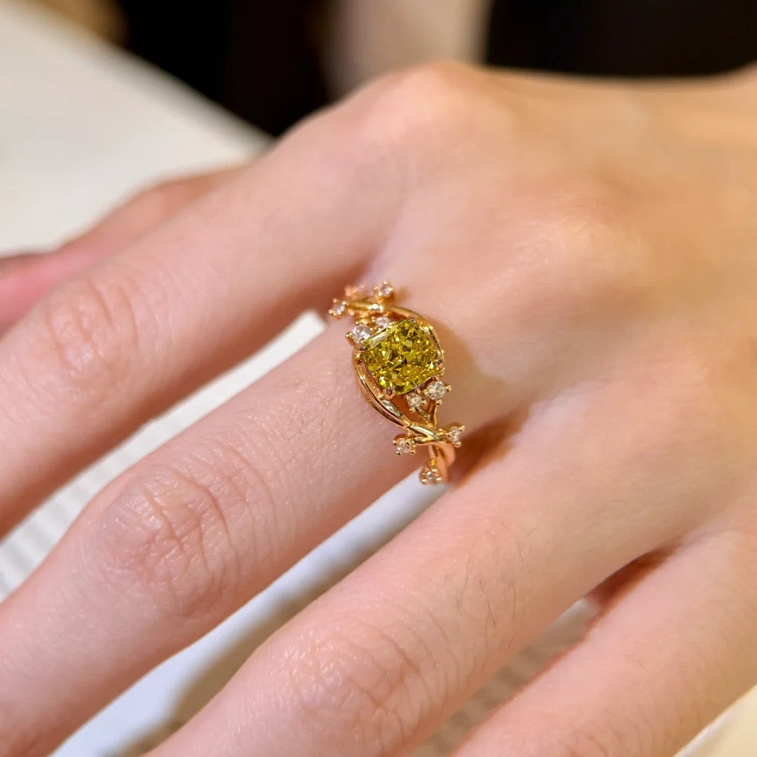 Square-Cut Entwined Vine Ring Set