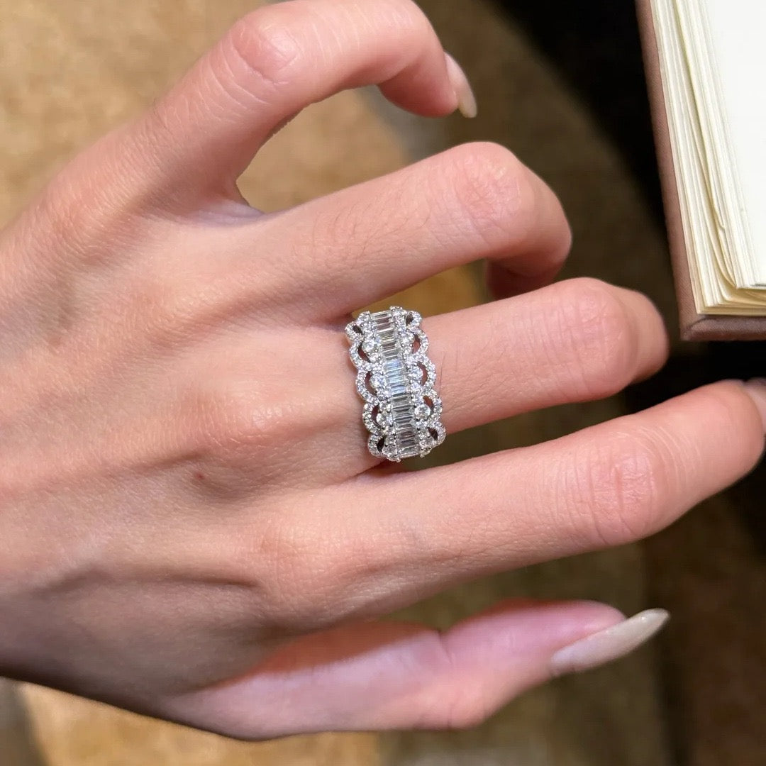 Lace-Edge Floral Petal Eternity Ring