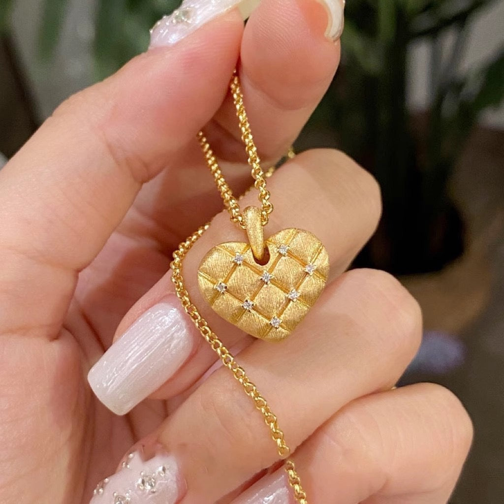 French Vintage Brushed Quilted Heart Jewelry Set