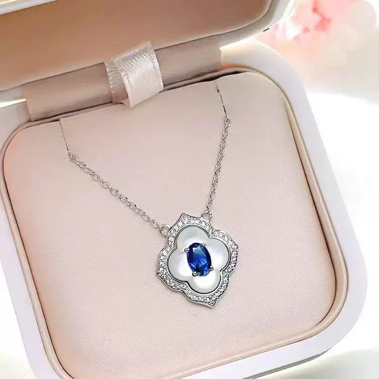 Luxe High Carbon Diamond Clover and Mother-of-Pearl Jewelry Set