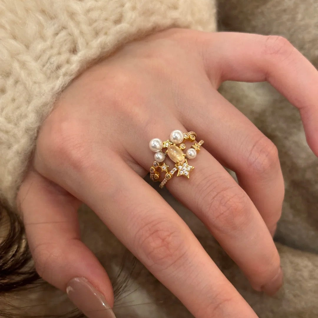 Vintage Sparkling Galaxy Star and Pearl Ring