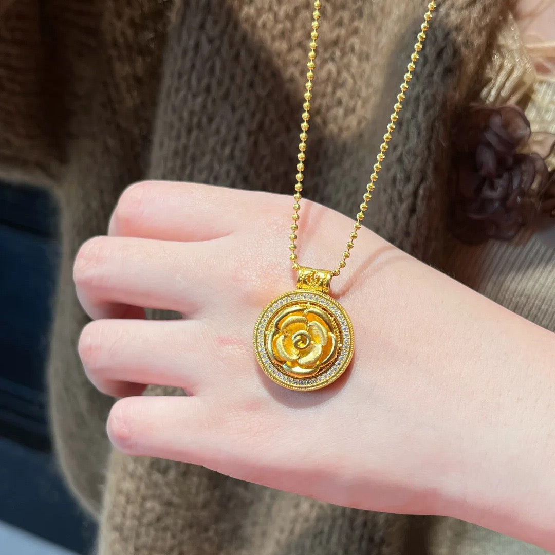 Brushed and Forged Pendant Necklace with Rose and Compass Motifs