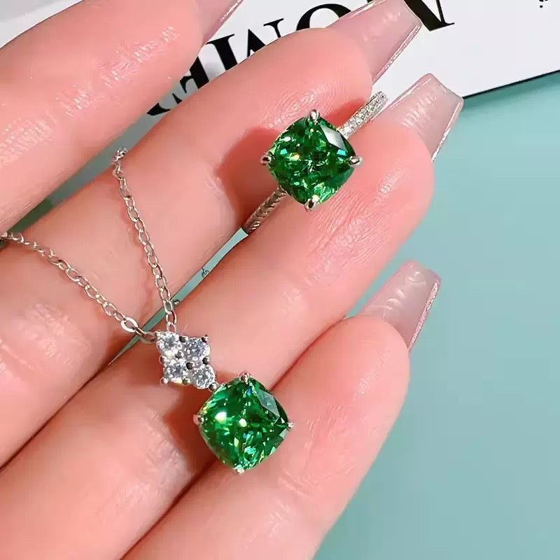 Emerald Ice-Cut Princess High-Carbon Diamond Jewelry Set