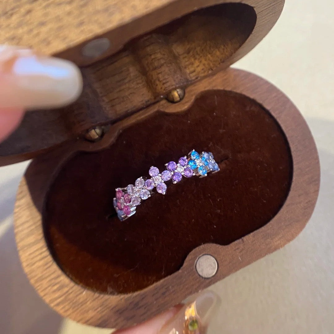 Vintage Clover Eternity Band Ring in Monet's Garden Color Palette