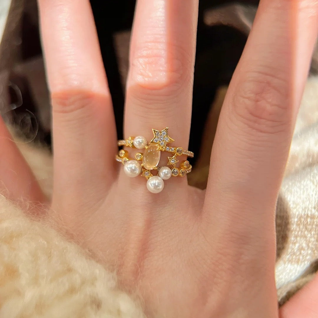 Vintage Sparkling Galaxy Star and Pearl Ring