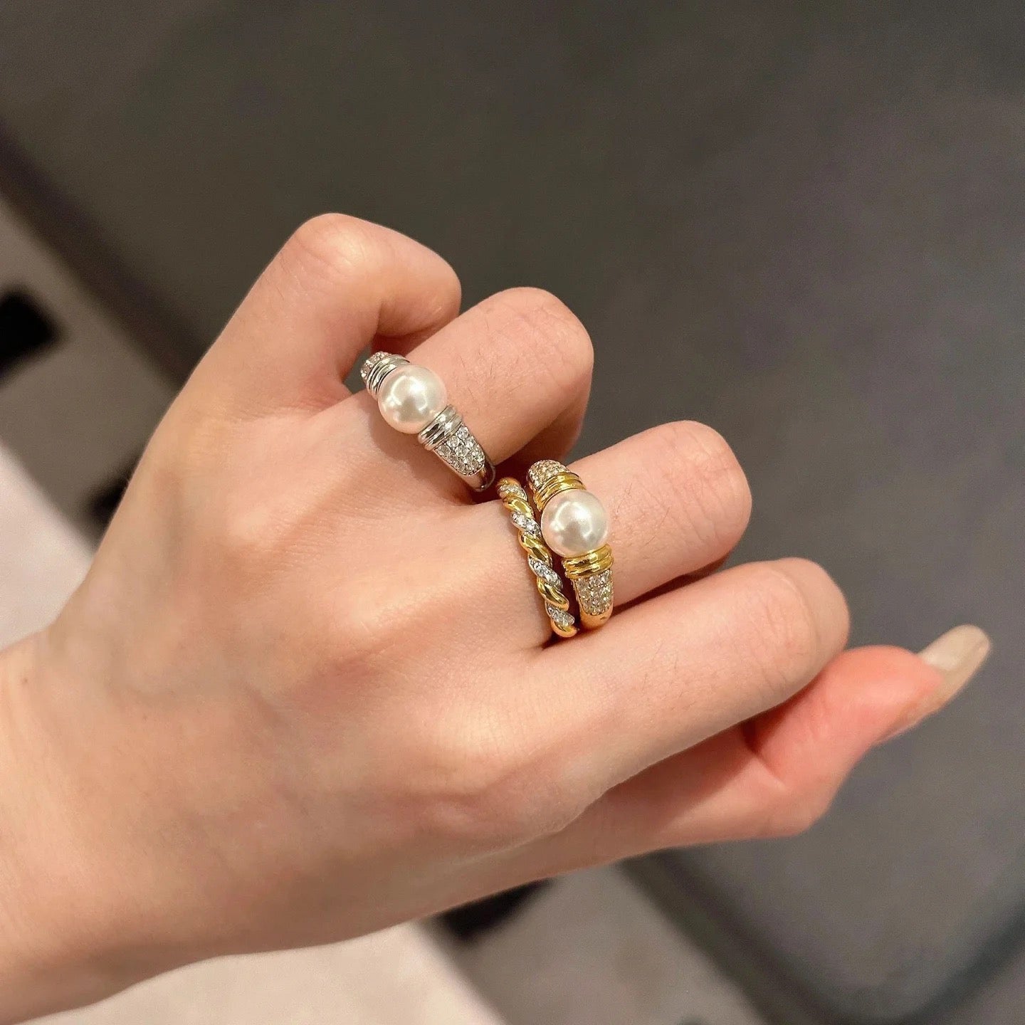 Vintage Aesthetic Twist Shell Pearl Ring
