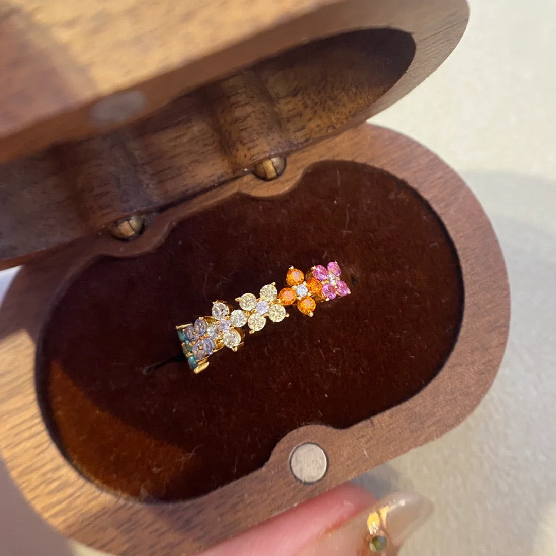 Vintage Clover Eternity Band Ring in Monet's Garden Color Palette