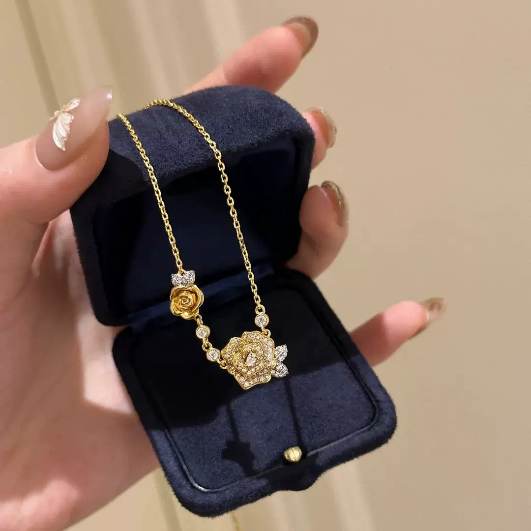 Vintage Entwined Rose Jewelry Set