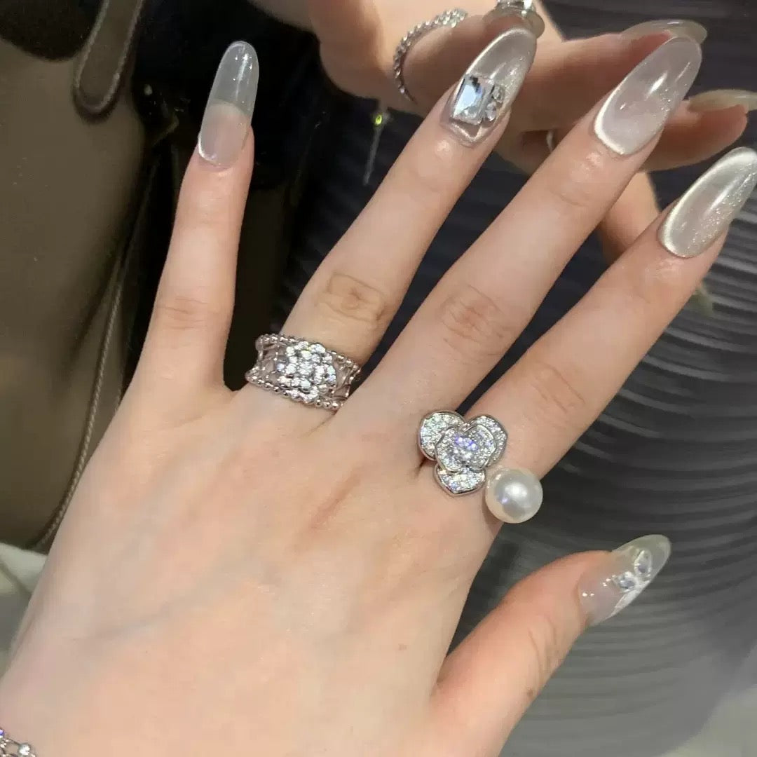 Elegant Camellia Blossom Shell Pearl Ring