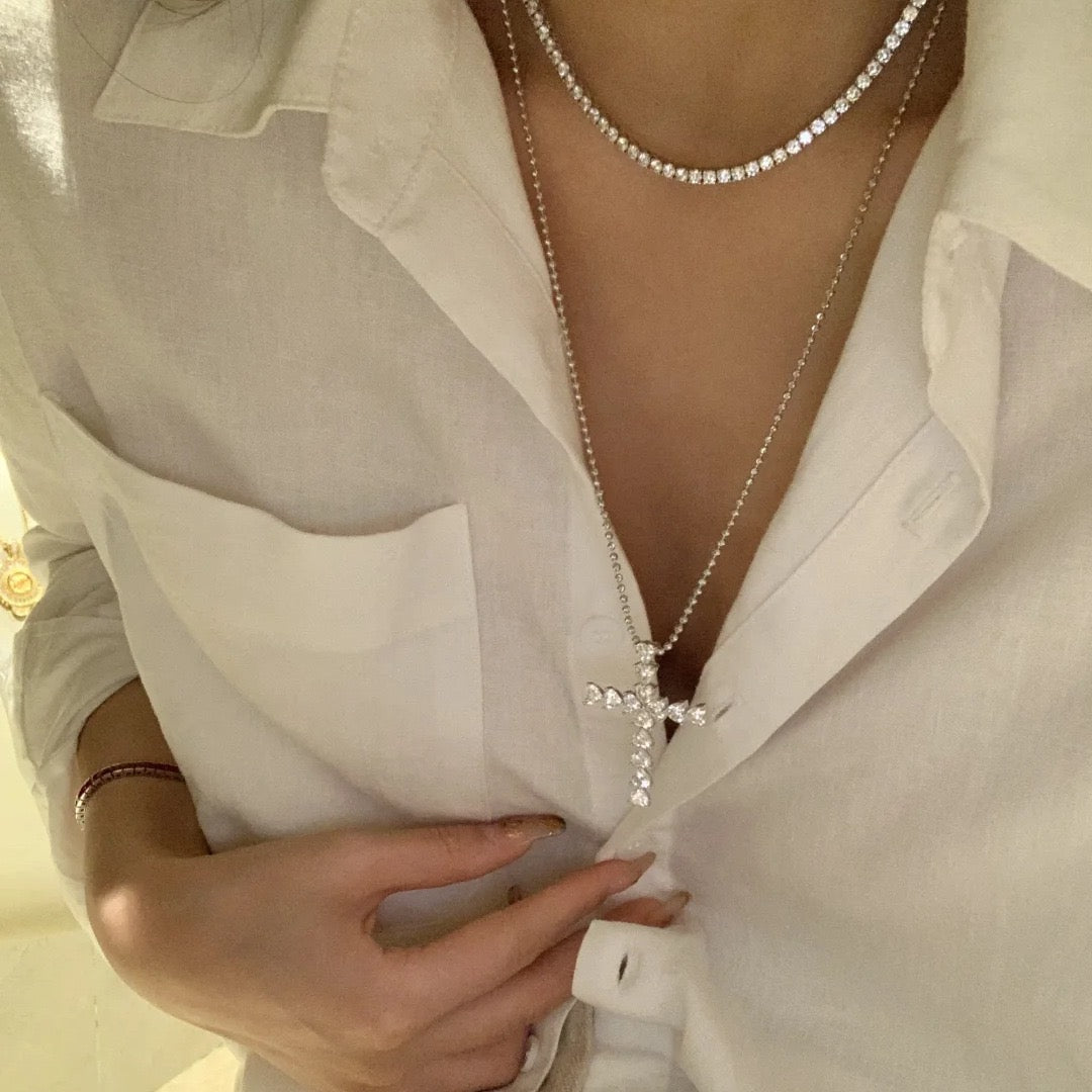 Sparkling Heart-Shape Cross Pendant Necklace