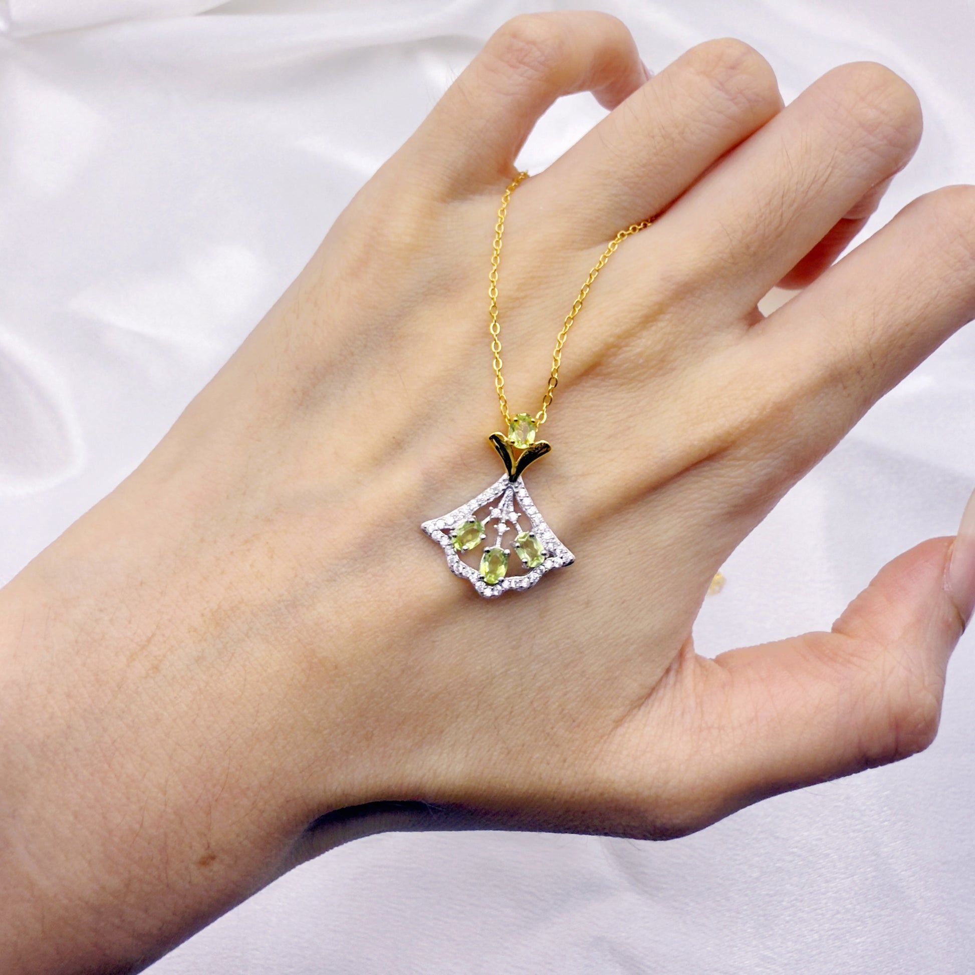 Spring Radiance Peridot Necklace S925 Silver