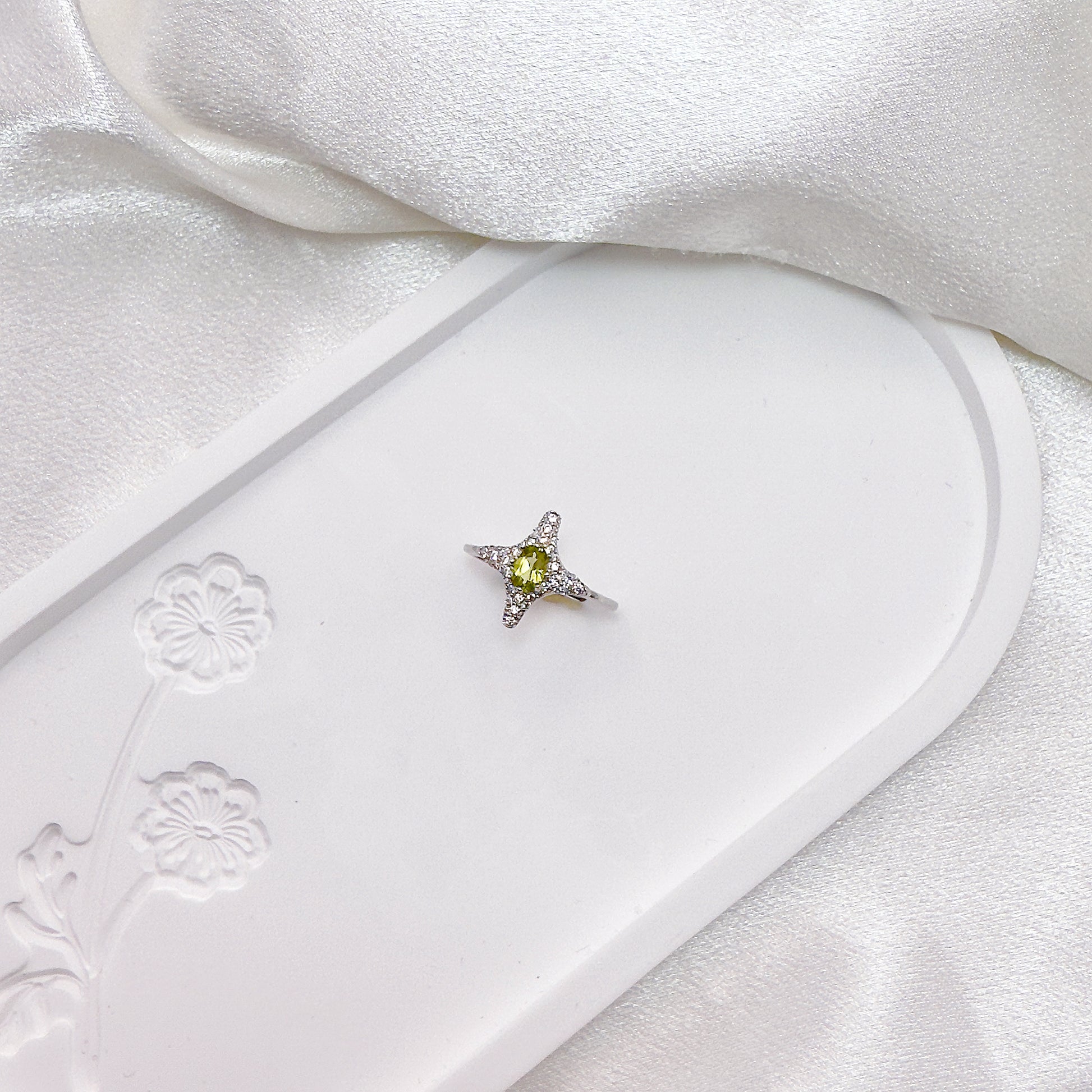 Spring Radiance Peridot Adjustable Ring S925 Silver